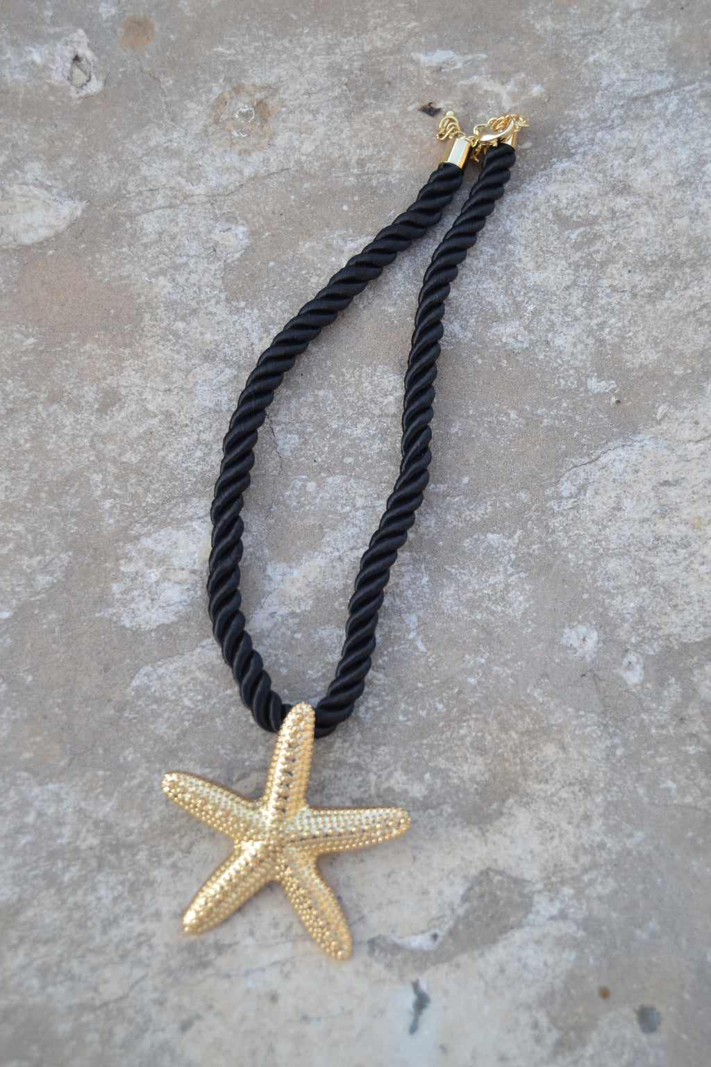 Collar estrella